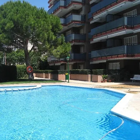 At121 Con Piscina Y Cerca De La Playa